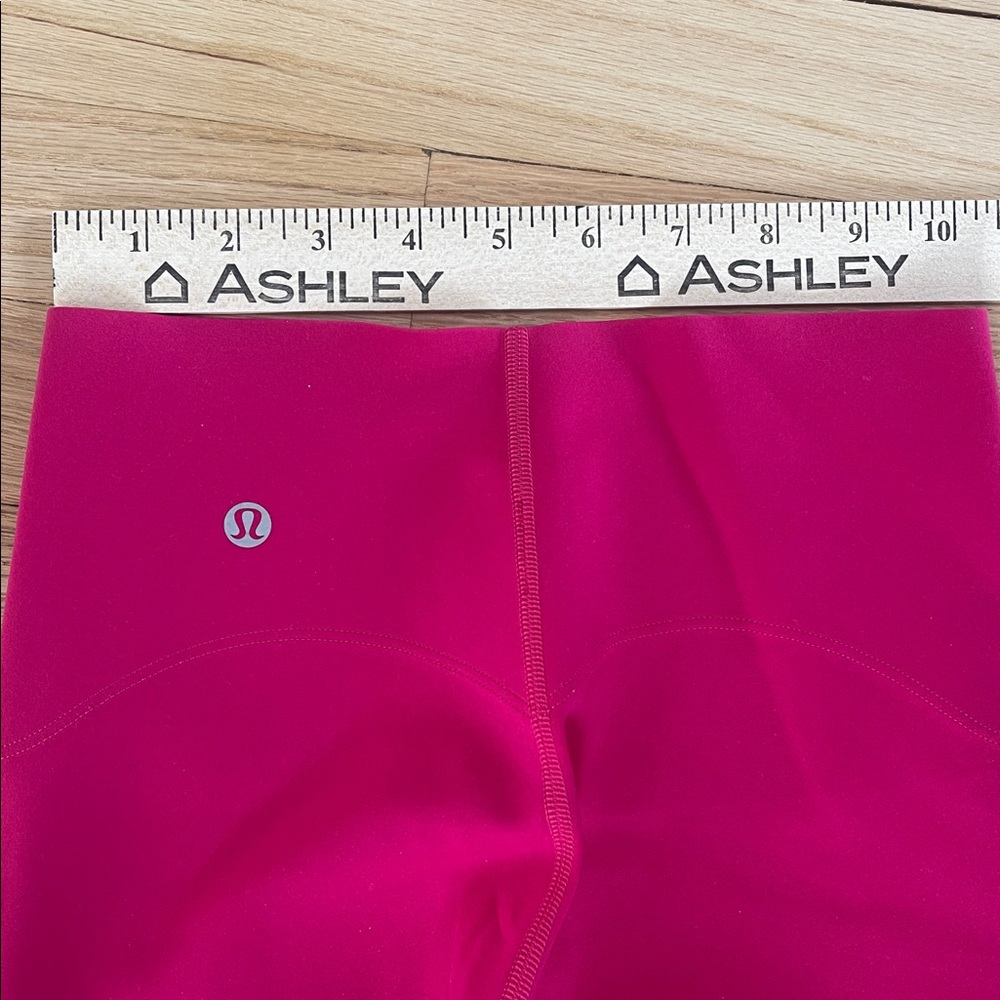 Lululemon Women’s Pink Leggings - Picture 8 of 11